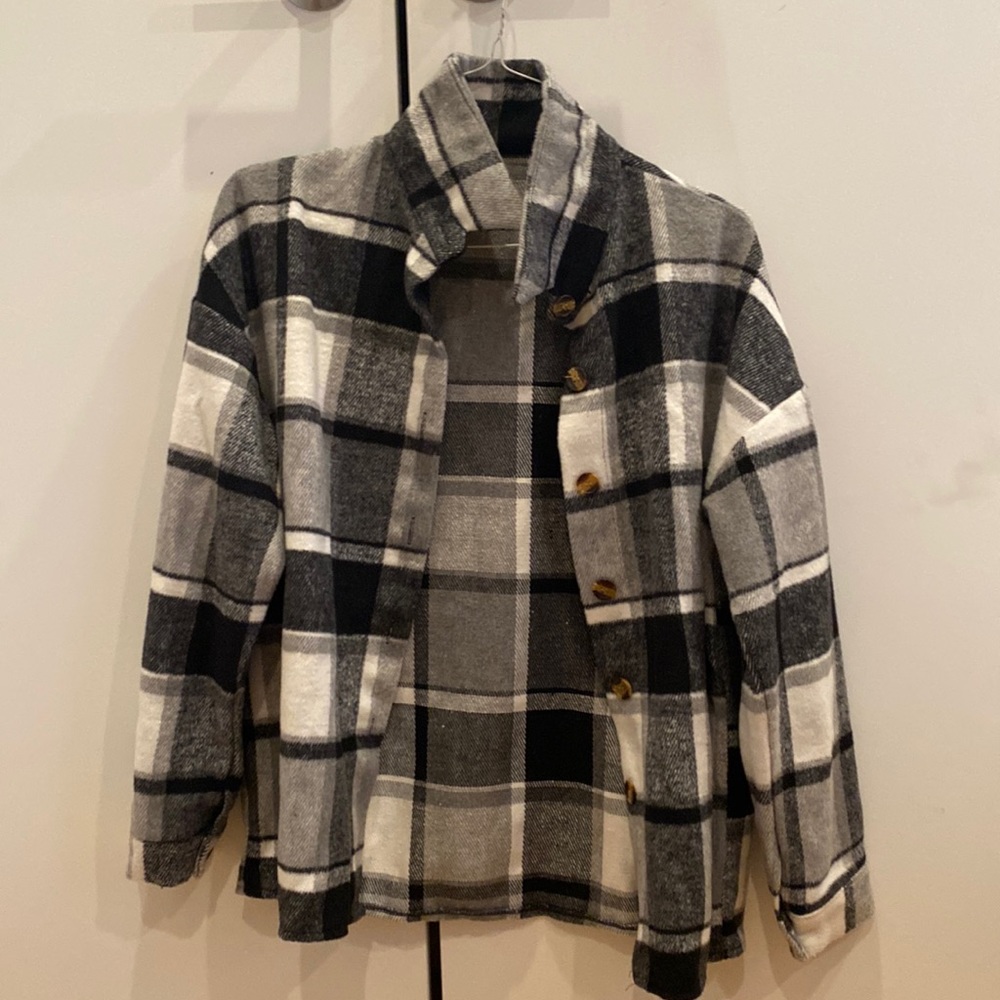 SHEIN super soft button-up flannel shirt jacket size M US 6